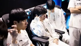 S15全球总决赛圆满结束，恭喜TES夺得世界冠军！我们S16再见！