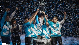 绕后天才！某选手三次成功绕后偷袭，彻底瓦解对手防线！